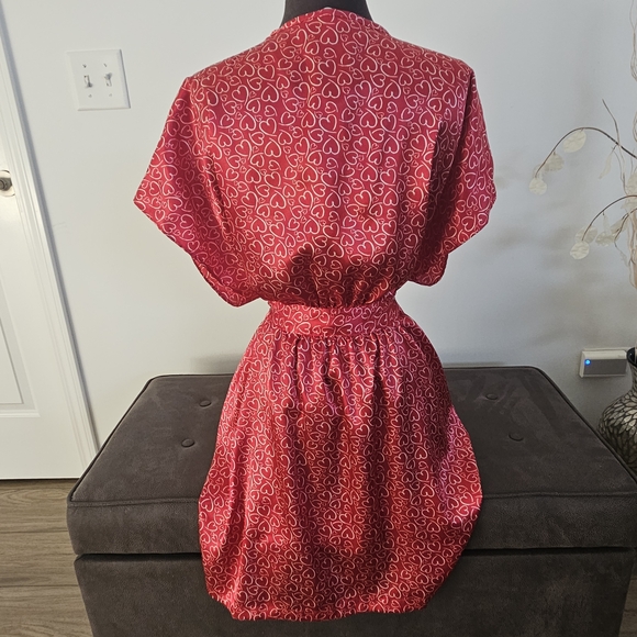 Morgan Taylor Red Heart Print Robe - Picture 2 of 5